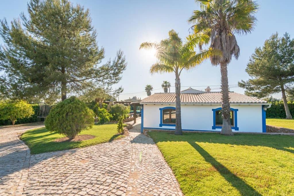 Villa Charme بيرا المظهر الخارجي الصورة